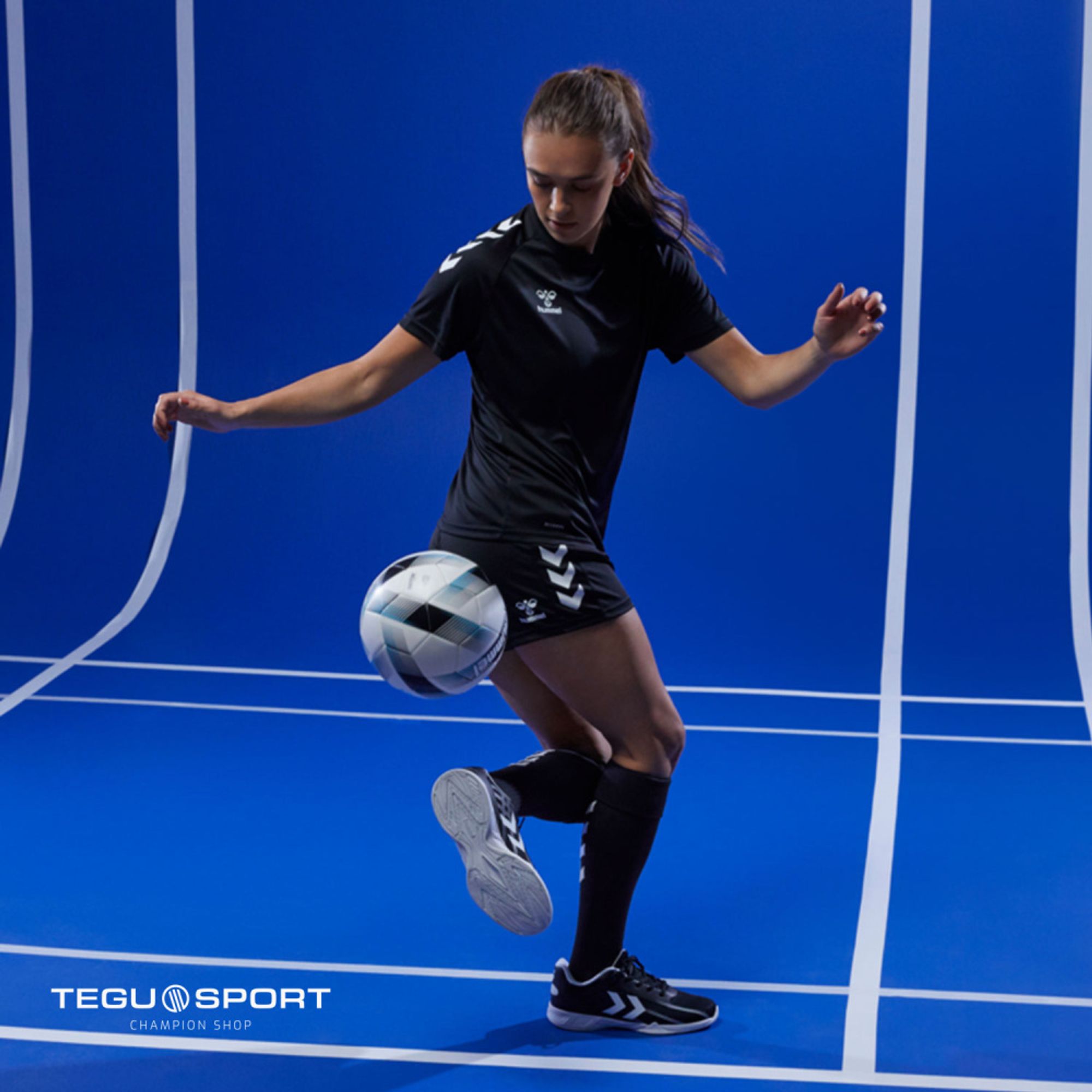 Hummel Core XK woman shorts