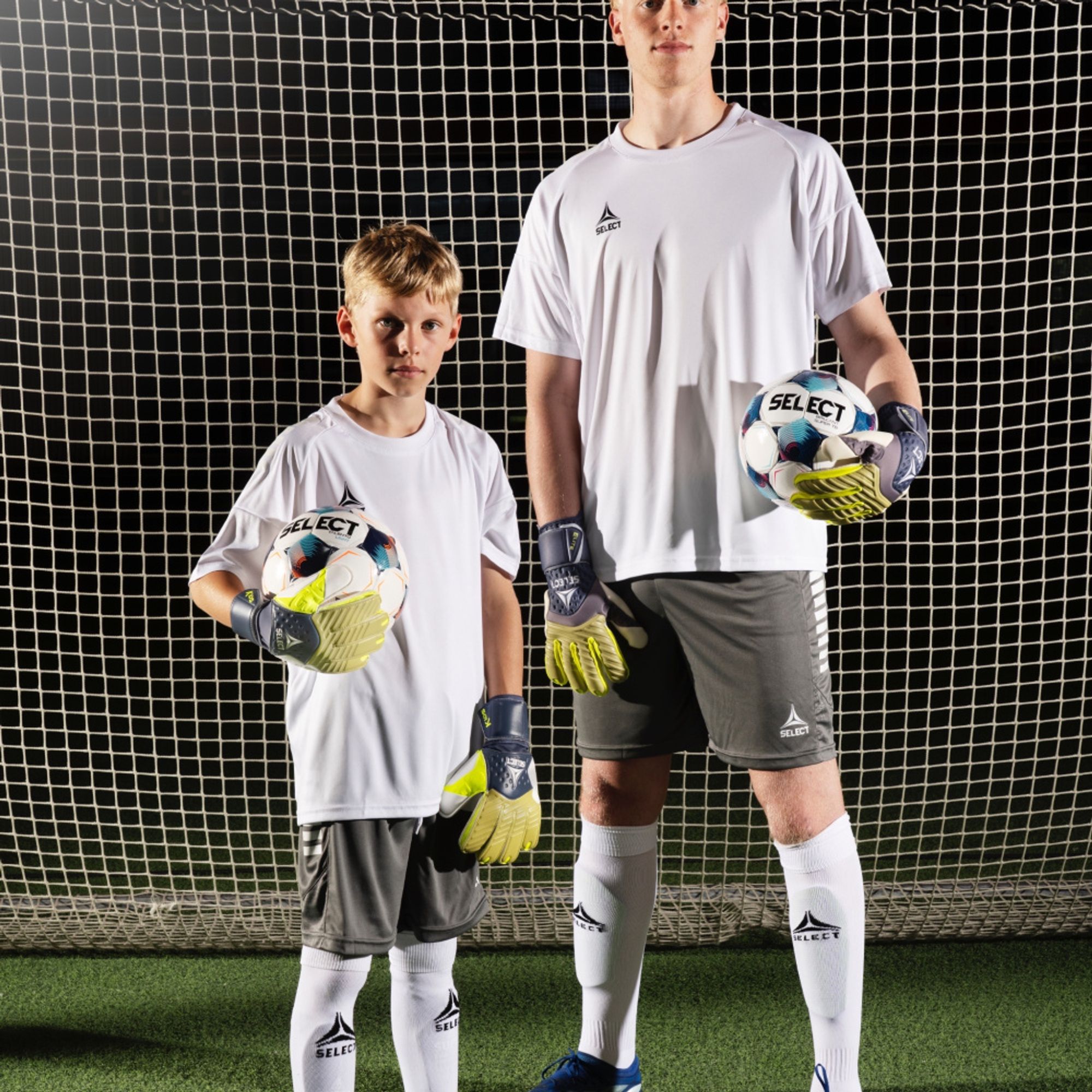 Select 03 Kids v26 keeperhansker